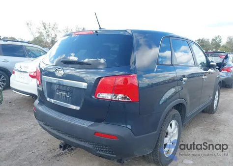2012 Kia Sorento Lx из США, поврежденный, VIN 5XYKTDA60CG237547